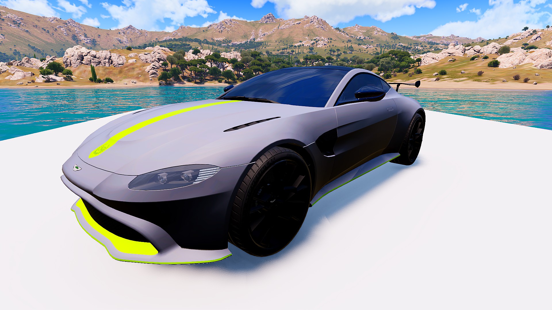 Aston Martin Vantage GT4 '19